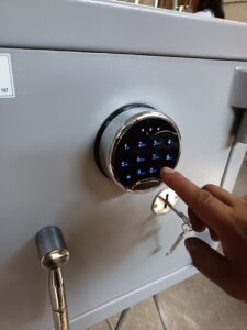 Venta de cajas fuertes con clave y llave de seguridad